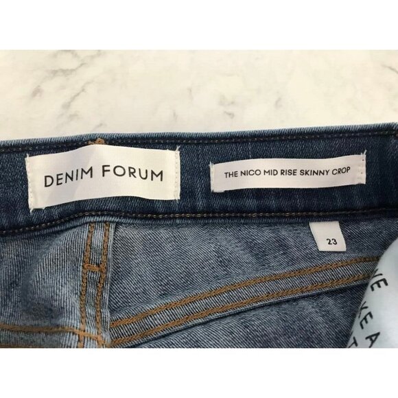 ARITZIA DENIM FORUM Nico Mid Rise Skinny Crop Jeans Size 23 Best Asset Raw Hem - Picture 4 of 9
